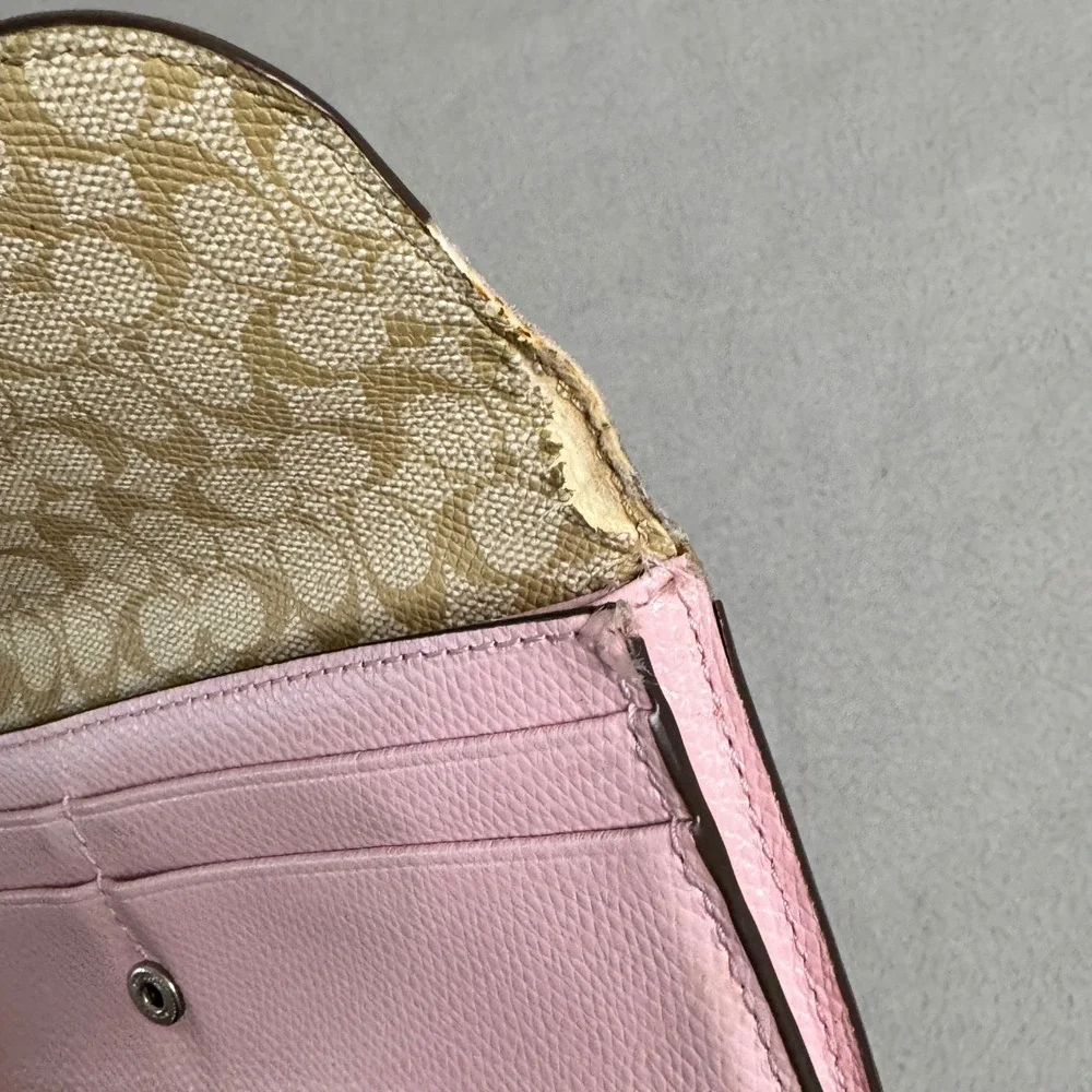 Coach Wallet Women OS Pink Crossgrain Leather Slim Envelope Signature Logo